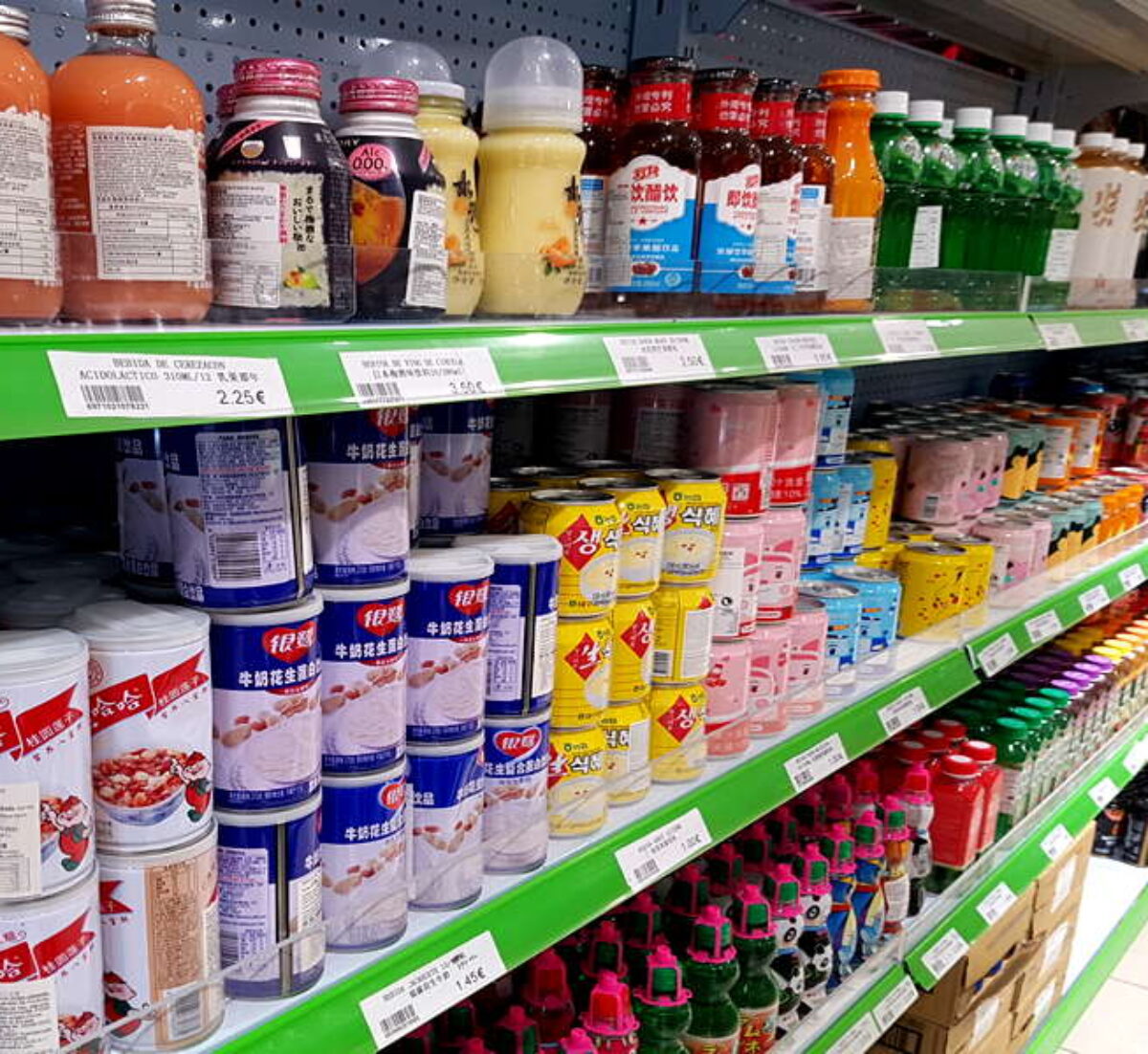 Supermercados de comida internacional en Sevilla. ¿Dónde comprar los ingredientes para las clases de cocina?